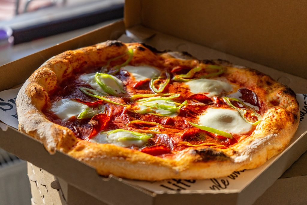 cách nướng pizza đông lạnh bằng chảo đơn giản dễ làm